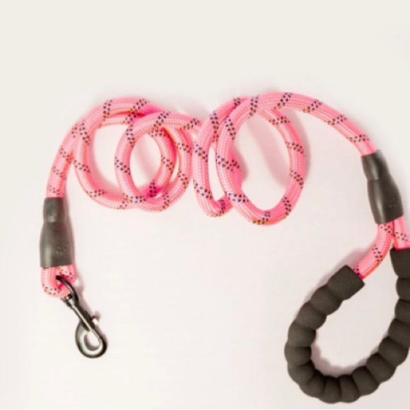 Doggy Tales Braided Rope Dog Leash, 5-ft long. NWOT - Picture 2 of 6